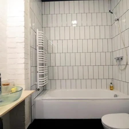 Historic Apartment Wroclaw Nadodrze Lejlighed *